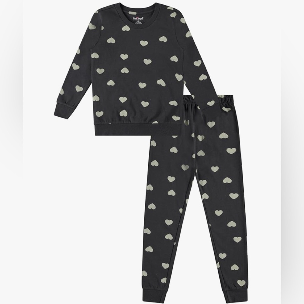 Super cute and soft sweatsuit set